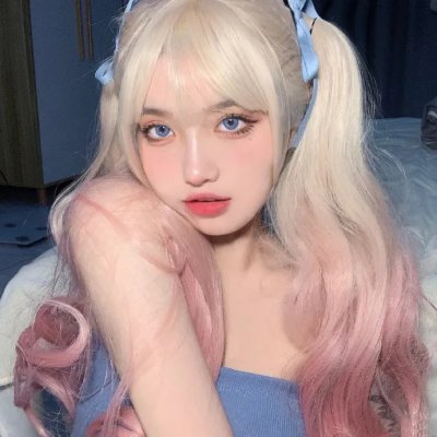 穿成炮灰女配，我成了公婆心尖宠